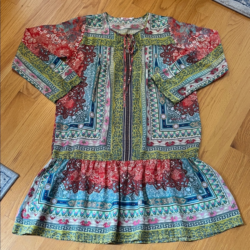 Johnny was 100% silk size XS Paisley floral pin tuck Boho long sleeve dress